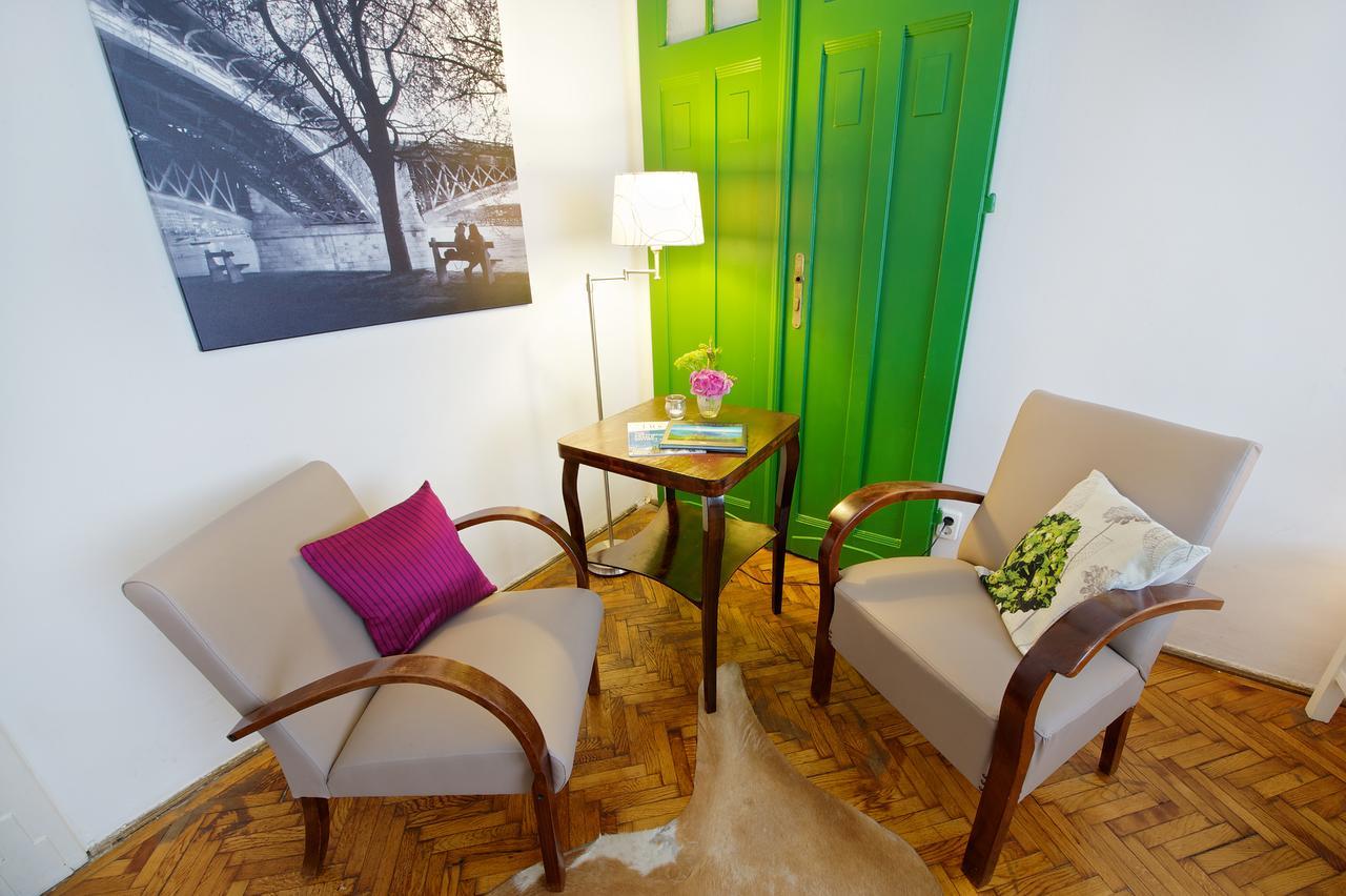 Green Door Family Apartment Budapest Ngoại thất bức ảnh